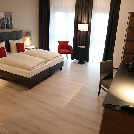 Includio Otel 4*