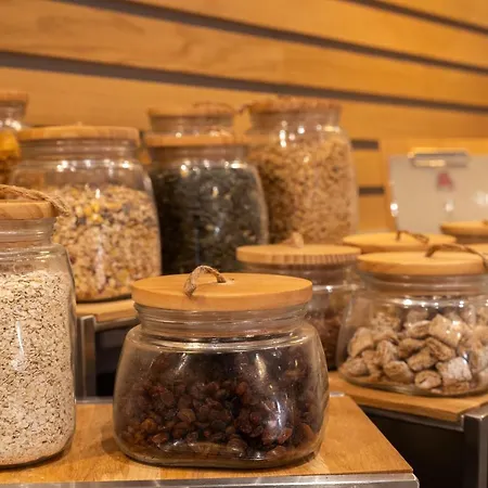 Includio 4* Regensburg