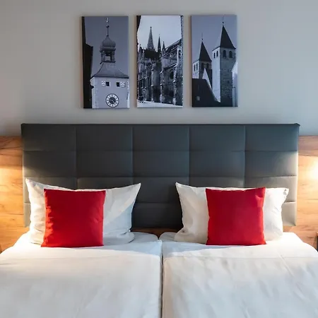 Otel Includio