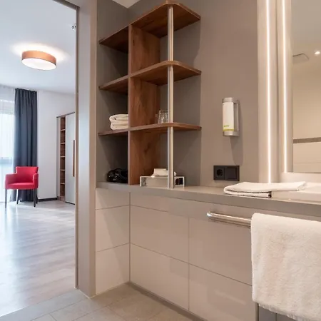 Otel Includio 4*